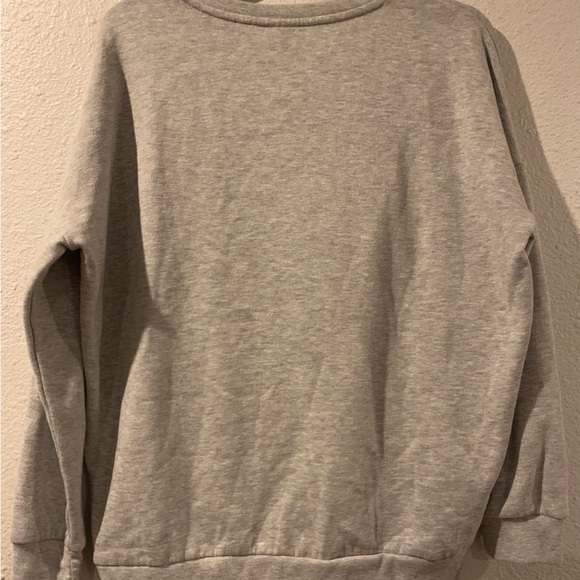 Mickey Mouse sweater- Lrg - Picture 2 of 5